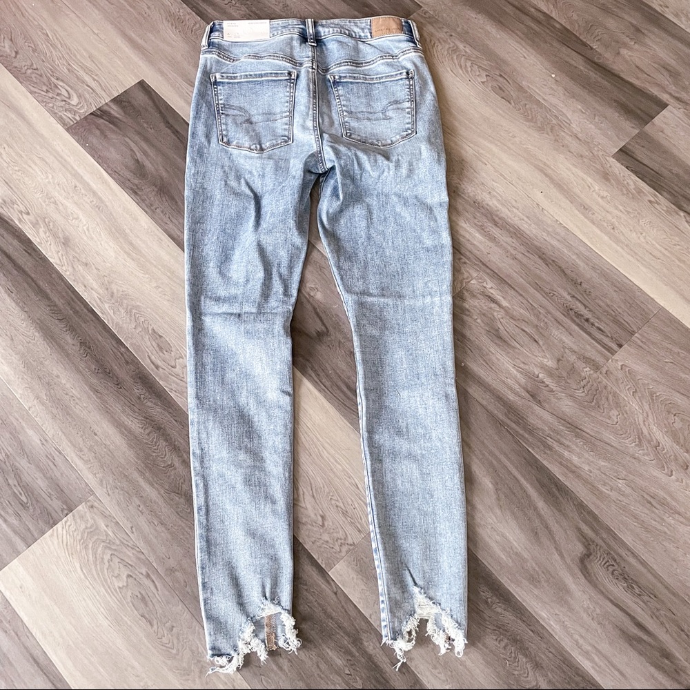 ‼️SOLD‼️ AE Light Blue Hi-Rise Jegging - Picture 8 of 10